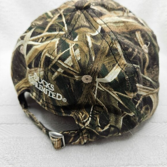 Ducks Unlimited Camo Hat Outdoor Strapback Cap Duck Head Logo Adjustable Hunting - Picture 3 of 6
